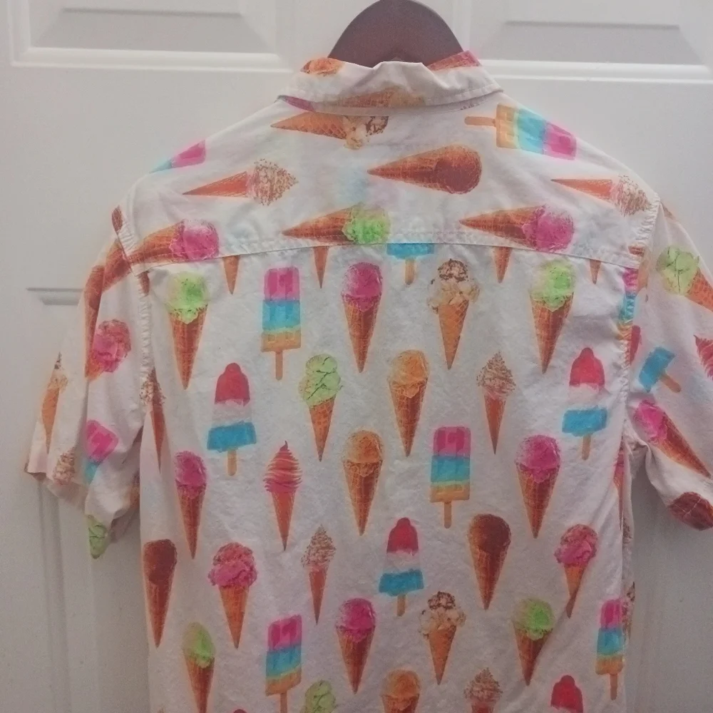 Ice Cream Print  Shirt - Picture 8 of 9
